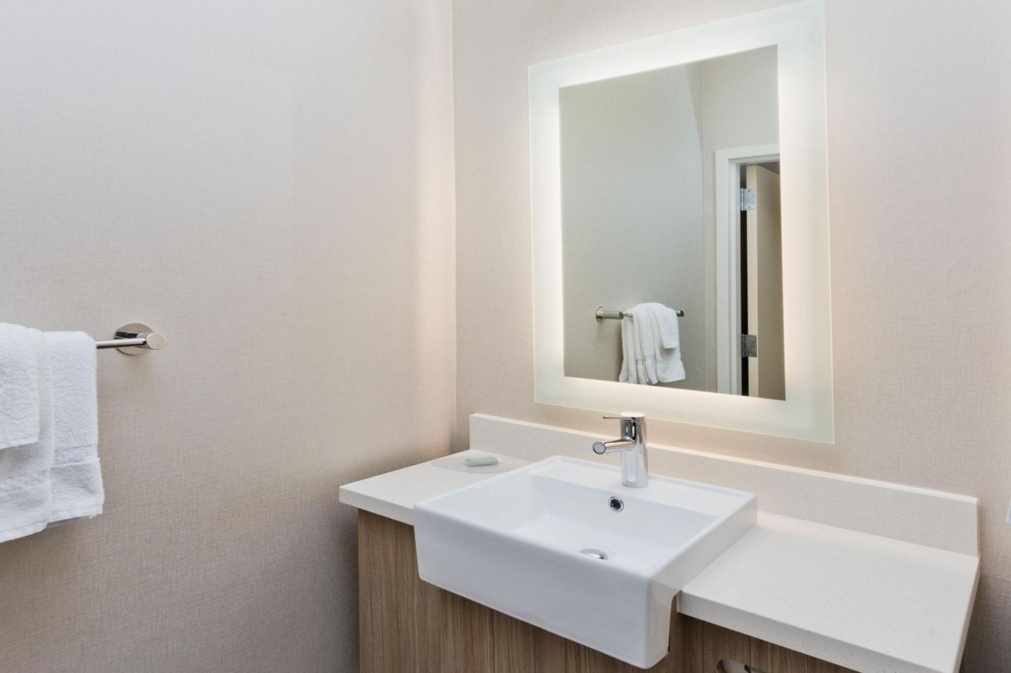 Springhill Suites Birmingham Colonnade Dış mekan fotoğraf