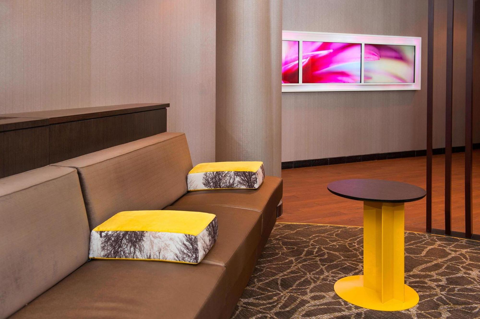 Springhill Suites Birmingham Colonnade Dış mekan fotoğraf